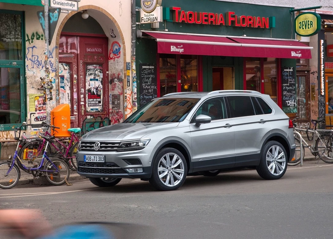 1637818-Volkswagen-Tiguan-2020-06.jpg