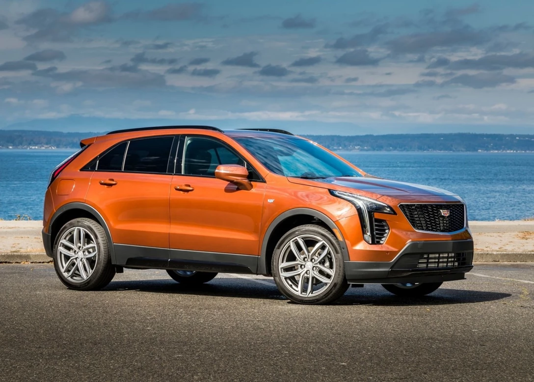 1604161-Cadillac-XT4 1.jpg