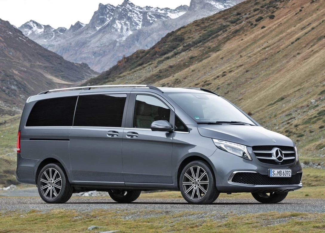 1660515-Mercedes-Benz-V-Class-2022-05.jpg