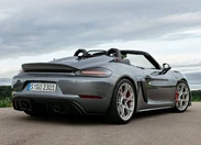 1709828-Porsche-718_Spyder_RS-2025-02.jpg