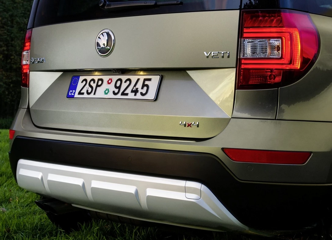 1667657-Skoda-Yeti-2016-10.jpg