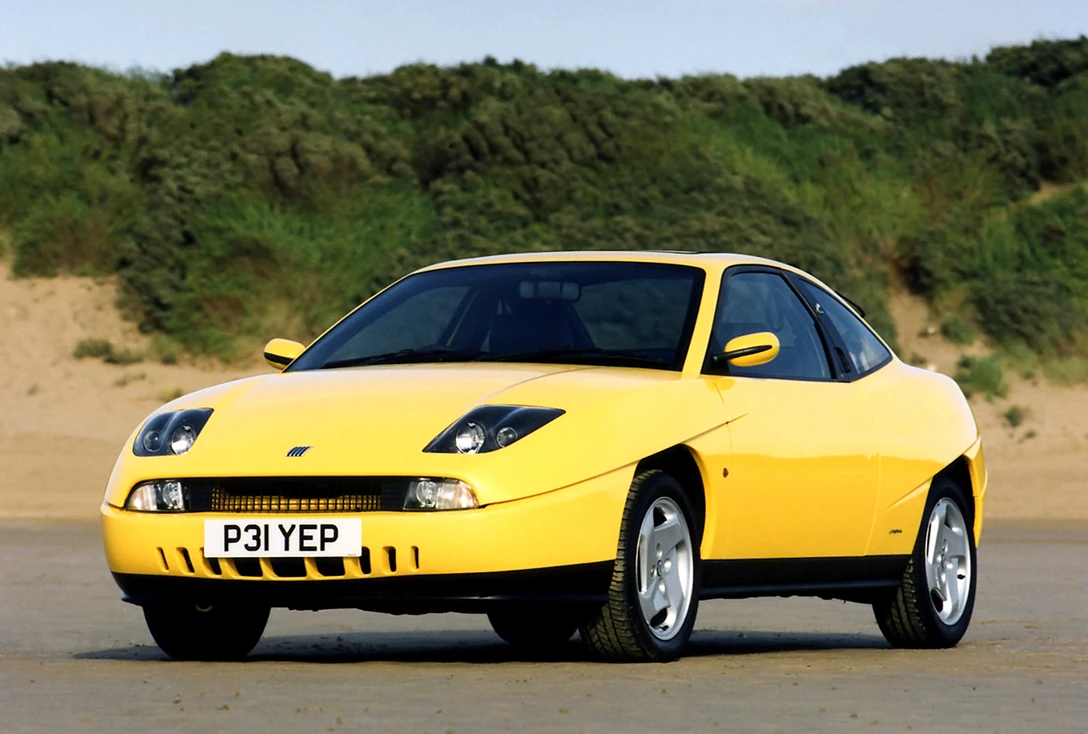 1677490-pictures_fiat_coupe_1995_1.jpg