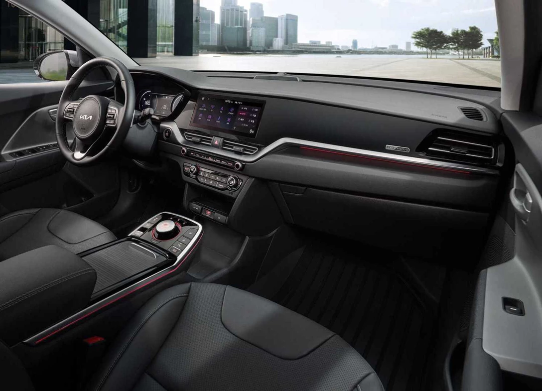 1691787-Kia-Niro-Plus-2024-07.jpg