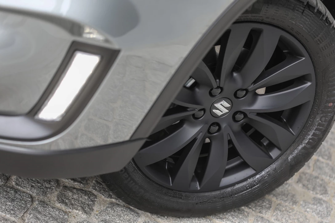 1626319-Vitara Katana (52).jpg