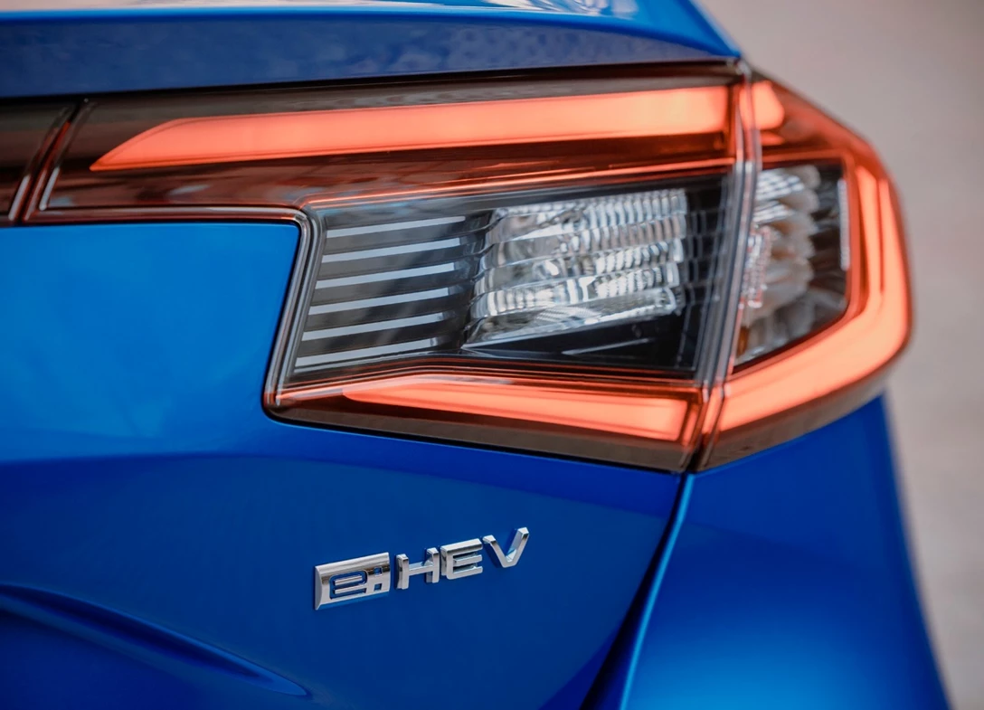 1693343-Honda-Civic_eHEV_EU-Version-2024-13.jpg