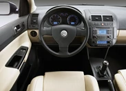 1601659-Volkswagen-Polo-2006-1600-09.jpg