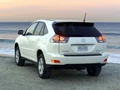 1590797-Lexus-RX330 5.jpg