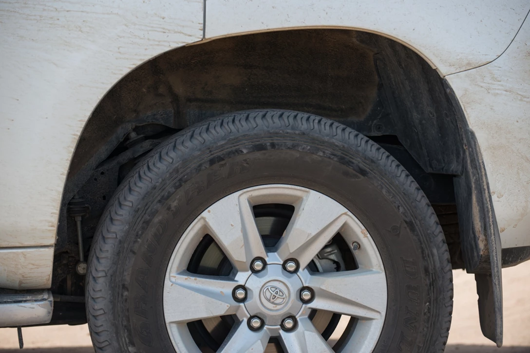 1600555-BBY BENNY DOUTSH (4).jpg