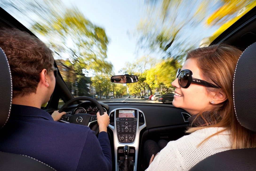 1632247-אופל אסטרה GTC (4).jpg