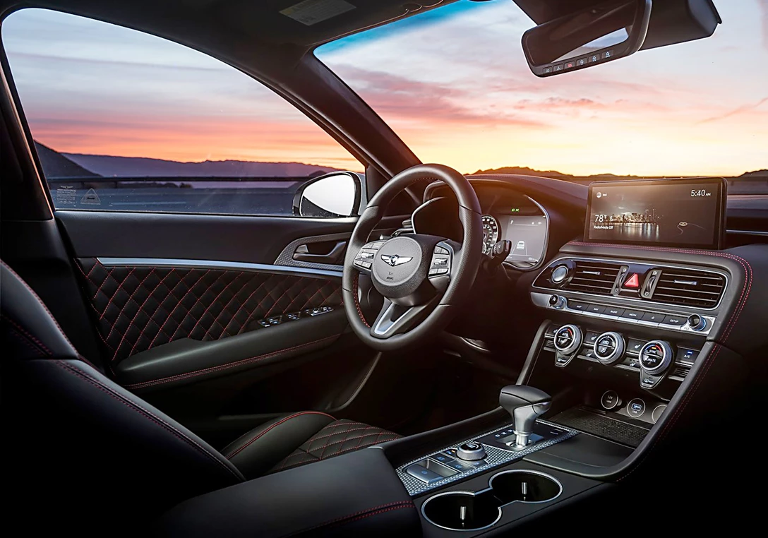 1684669-Genesis-G70-2022-1600-79.jpg