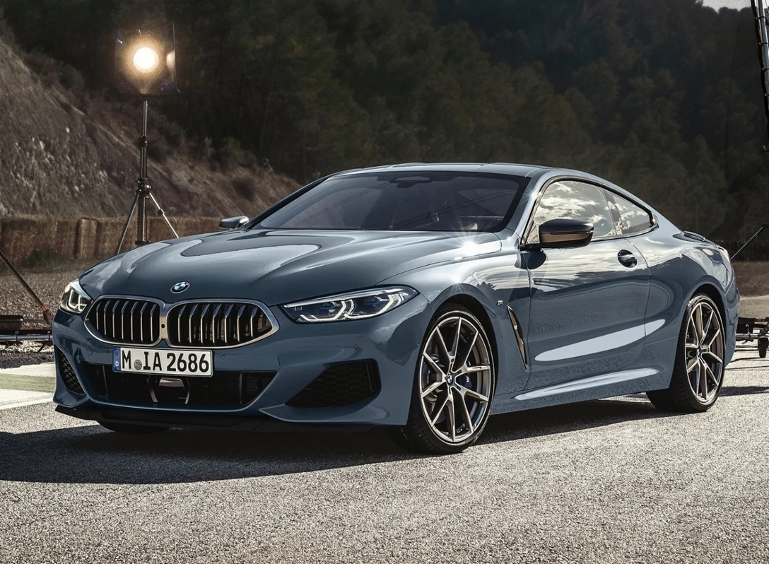 1609310-BMW-8-Series_Coupe-2019-03.jpg