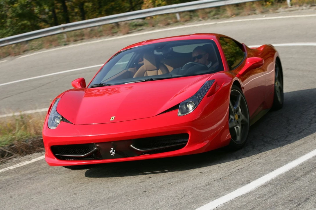 פרארי 458 איטליה