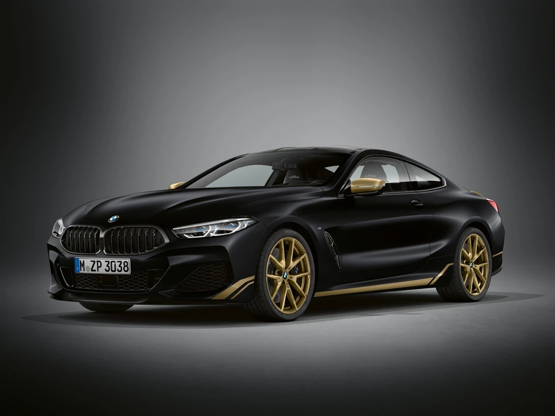 1633298-P90391543_highRes_the-new-bmw-8-series.jpg