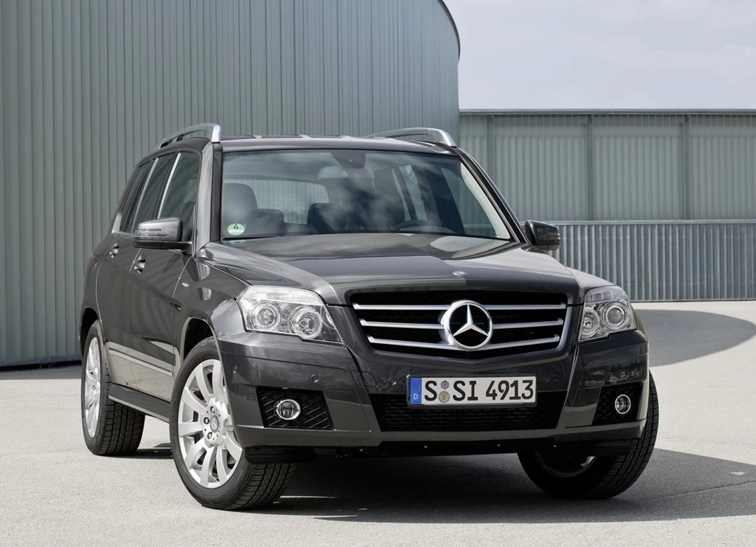 1605222-Mercedes-Benz-GLK-Class-2008-2015-04.jpg