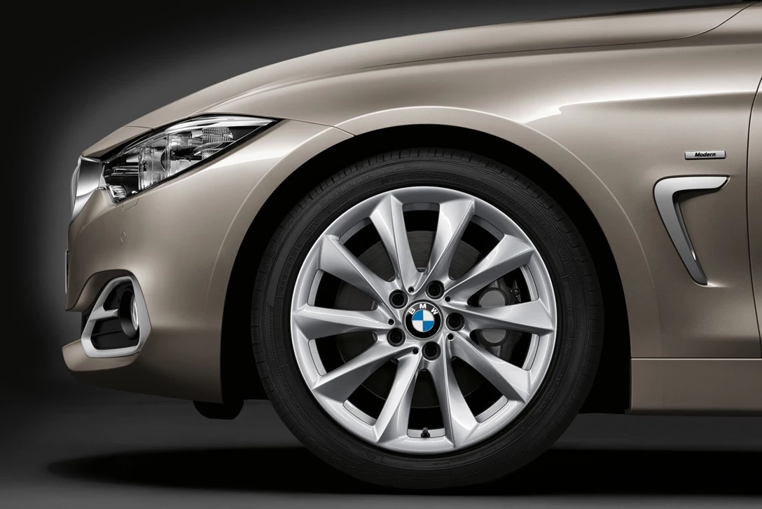 ב.מ.וו סדרה 4 קופה