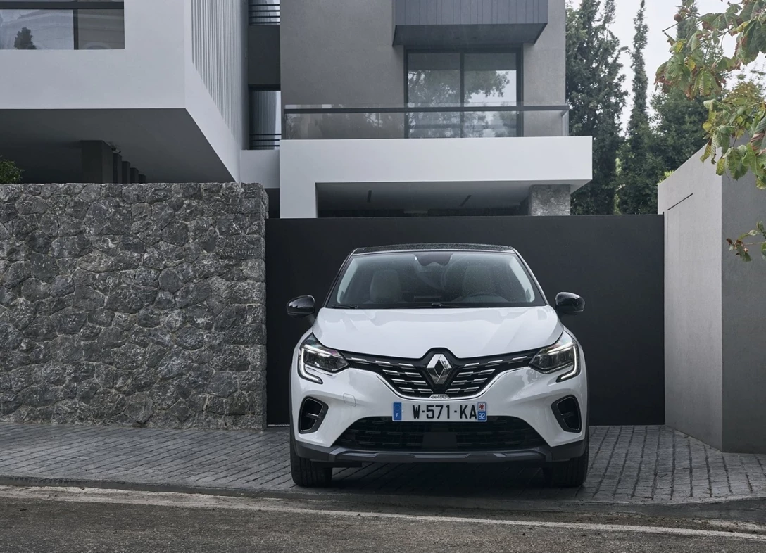1674890-Renault-Captur-2023-04.jpg