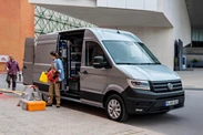 1706348-Volkswagen-Crafter-2025-01.jpg