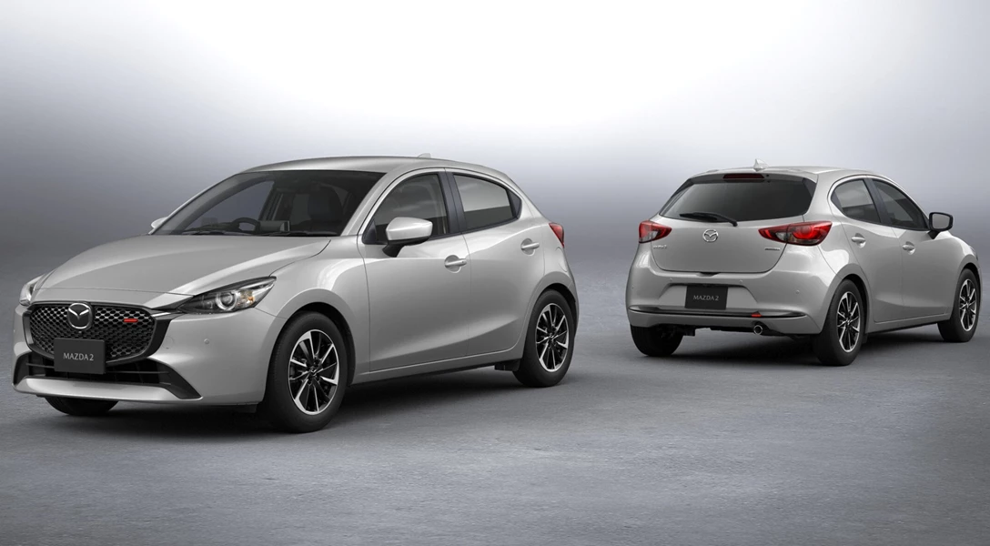 1688290-2024-mazda-2-hatch-japan-04-min.jpg