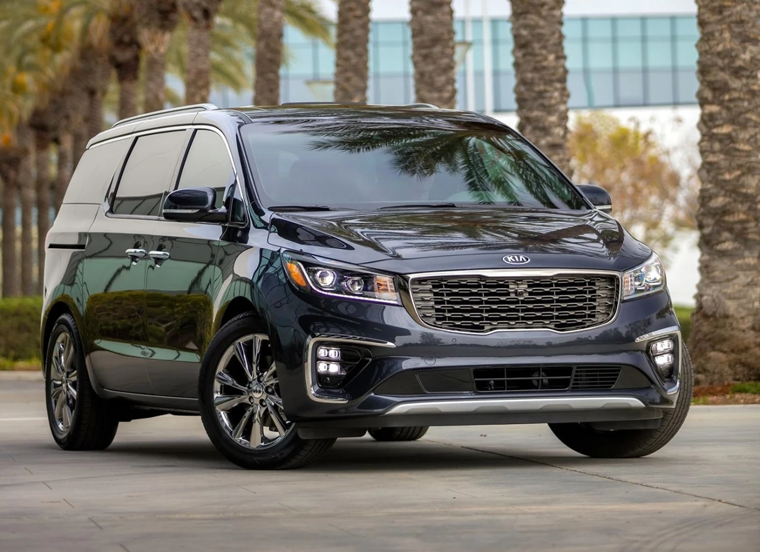 1643947-Kia-Carnival-2020-02.jpg