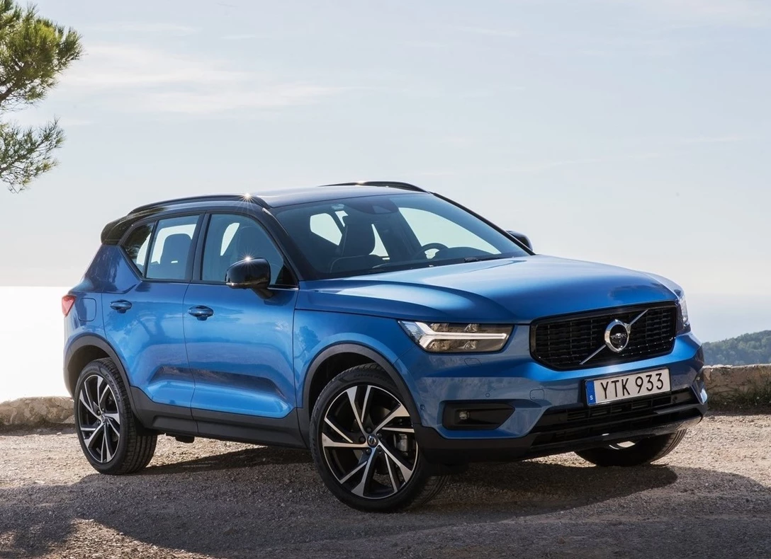 1674568-Volvo-XC40-2018-01.jpg