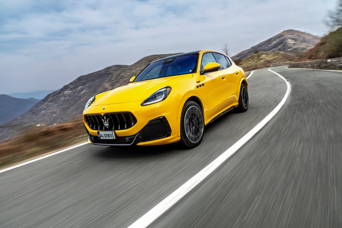 1665668-19284-MaseratiGrecaleTrofeoGialloCorse.jpg