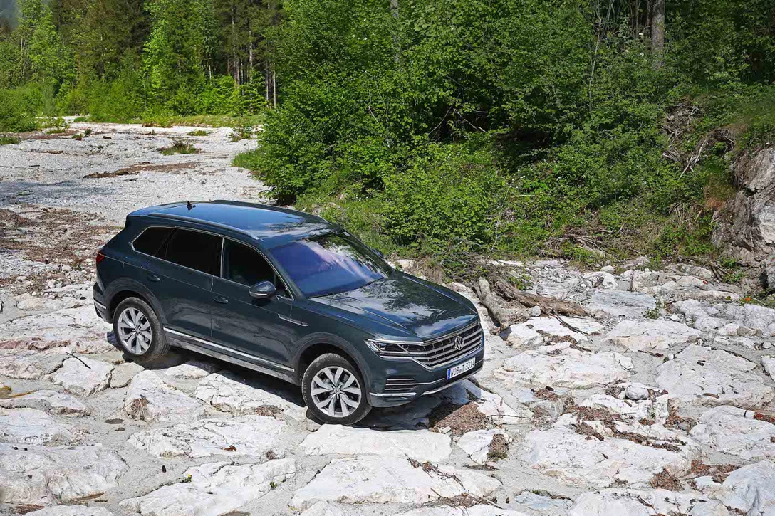 1595824-פולקסווגן טוארג - מבחן דרכים (השקה) (23).jpg