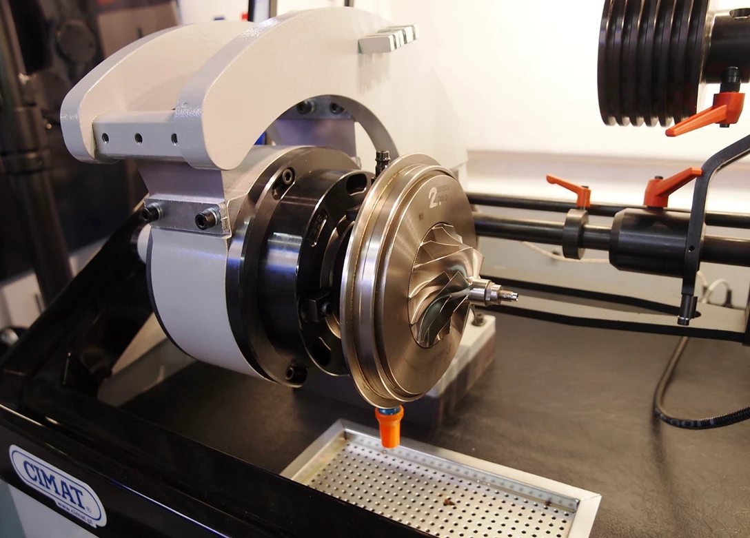 1669566-Turbo rebuild and balance (2)-min.JPG