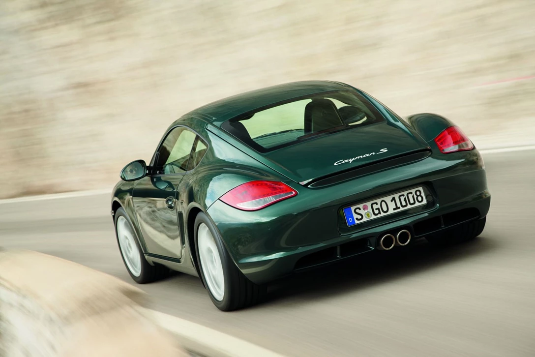 פורשה קאיימן S