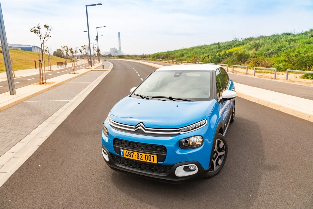 1618421-16-citroen C3 (2).jpg