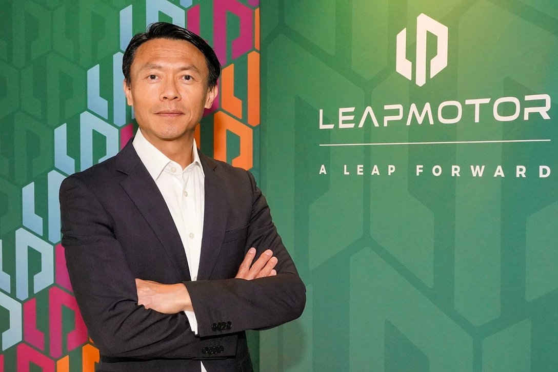 1702585-TIANSHU XIN_CEO (2).jpg