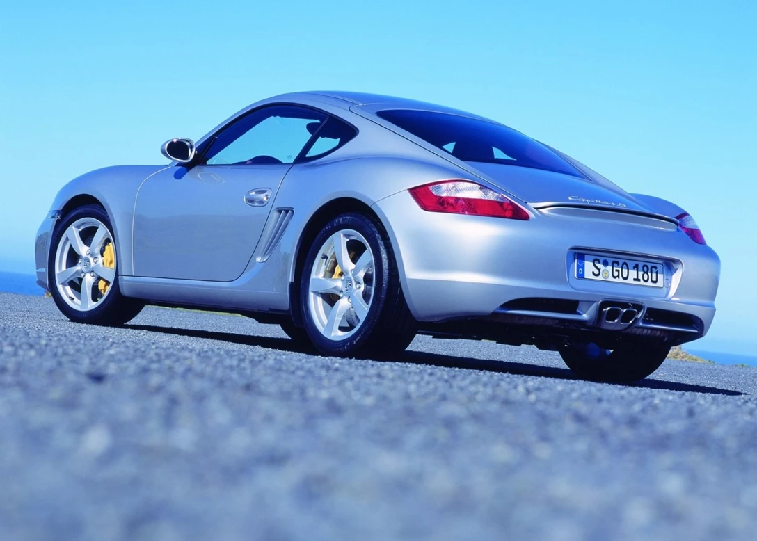 1606350-Porsche-Cayman_S-2005-2009-02.jpg