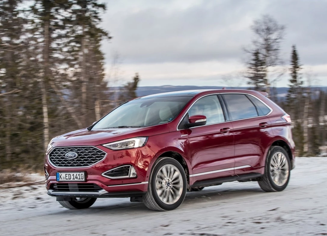1688353-Ford-Edge-2020-04.jpg