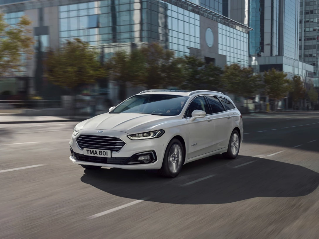1610417-2019FordMondeo-Hybrid_05.jpg