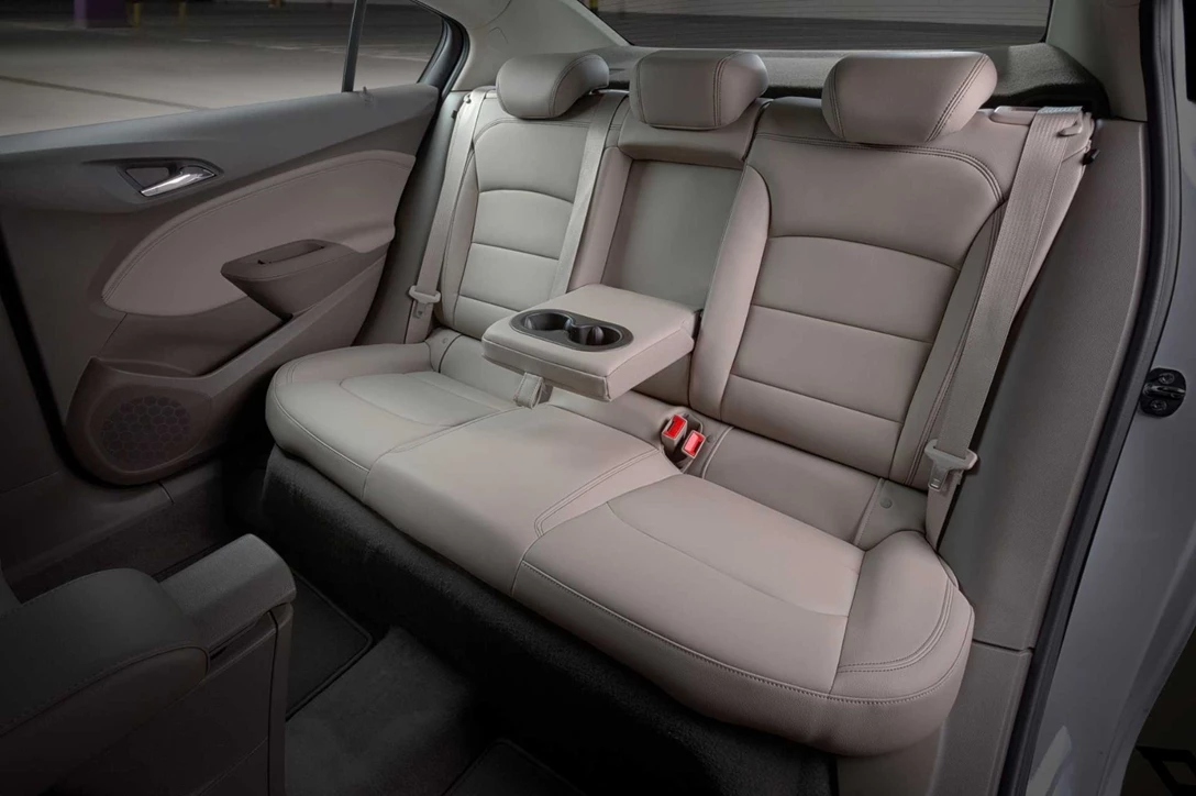 1645043-chevrolet cruze 2017 (8).jpg