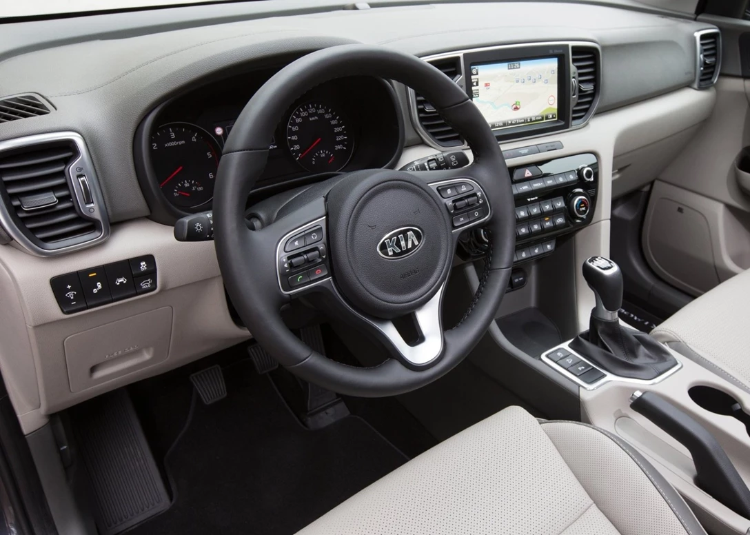 1636060-Kia-Sportage-2019-07.jpg
