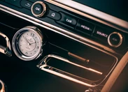 1683989-Bentley-Flying Spur-2023-09.jpg