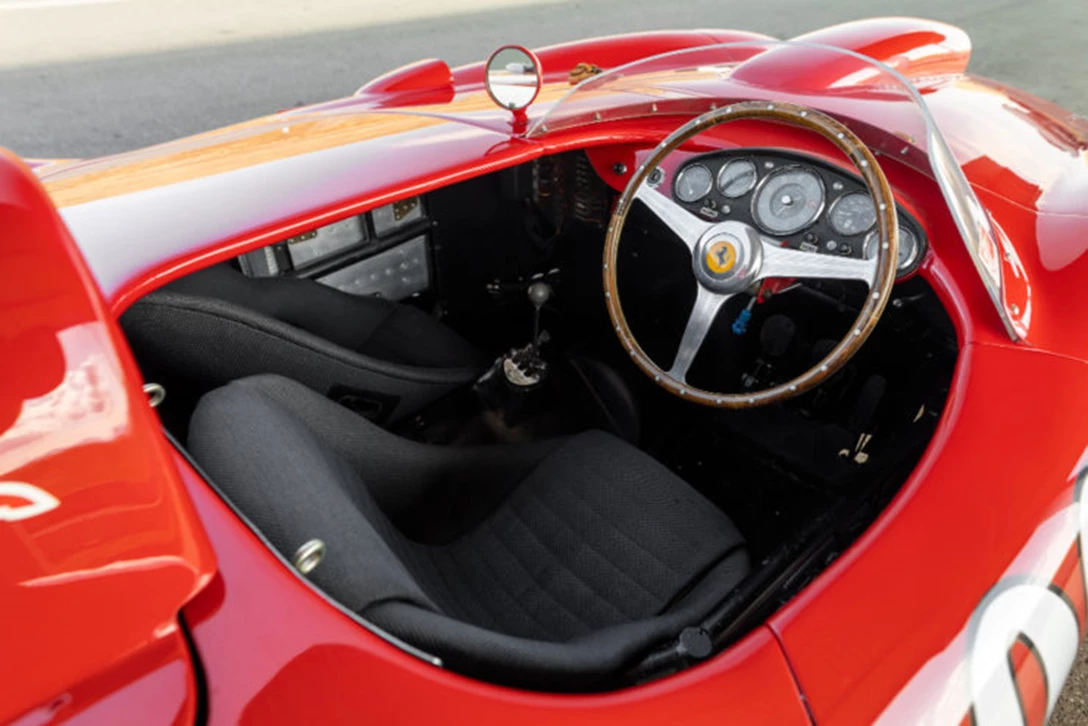 1666102-1955-Ferrari-410-Sport-Spider-by-Scaglietti1258132_-a-740x494.jpg