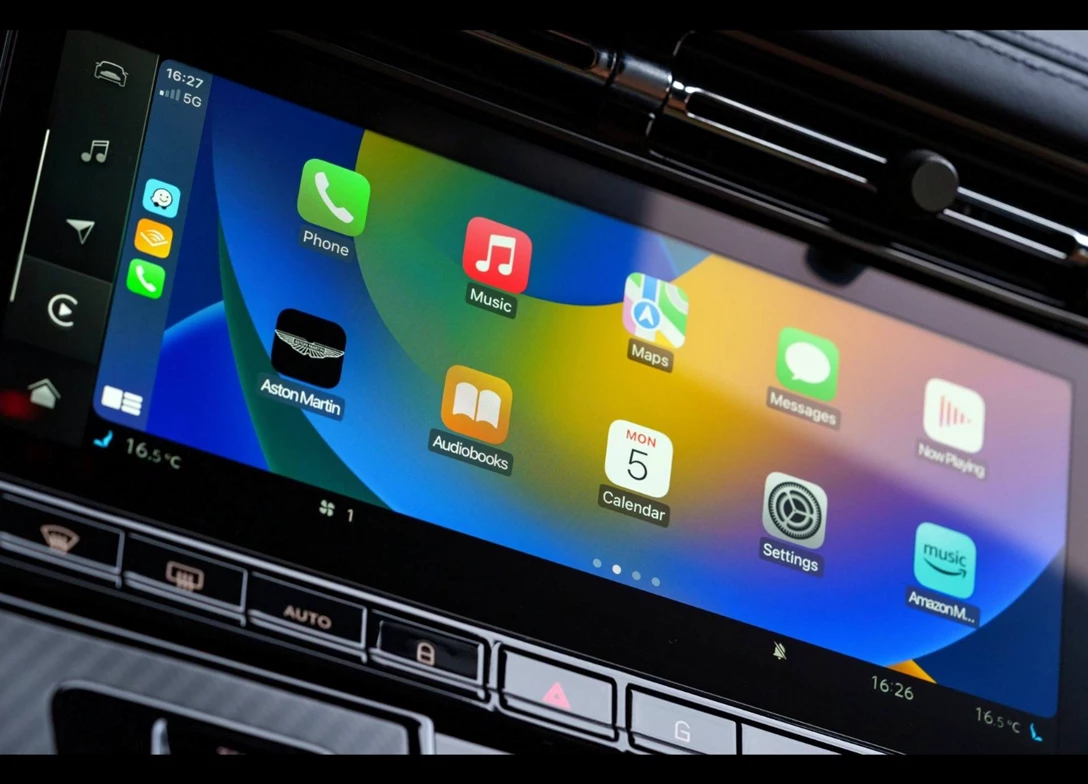 1709493-Aston_Martin-DB12-2024 (9).jpg