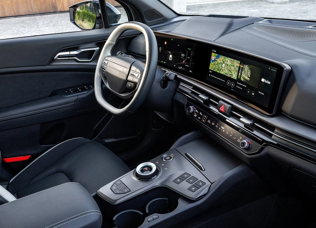 פנים, קיה ספורטאז' החדש 