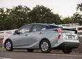 1643699-Toyota-Prius-2018-03.jpg