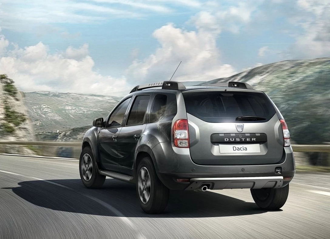 1639373-Dacia-Duster-2016-04.jpg
