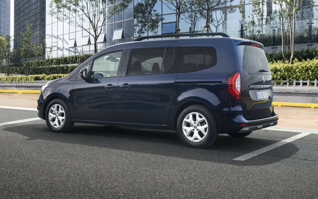 1687416-All-new Renault Grand Kangoo (4)-min.jpg