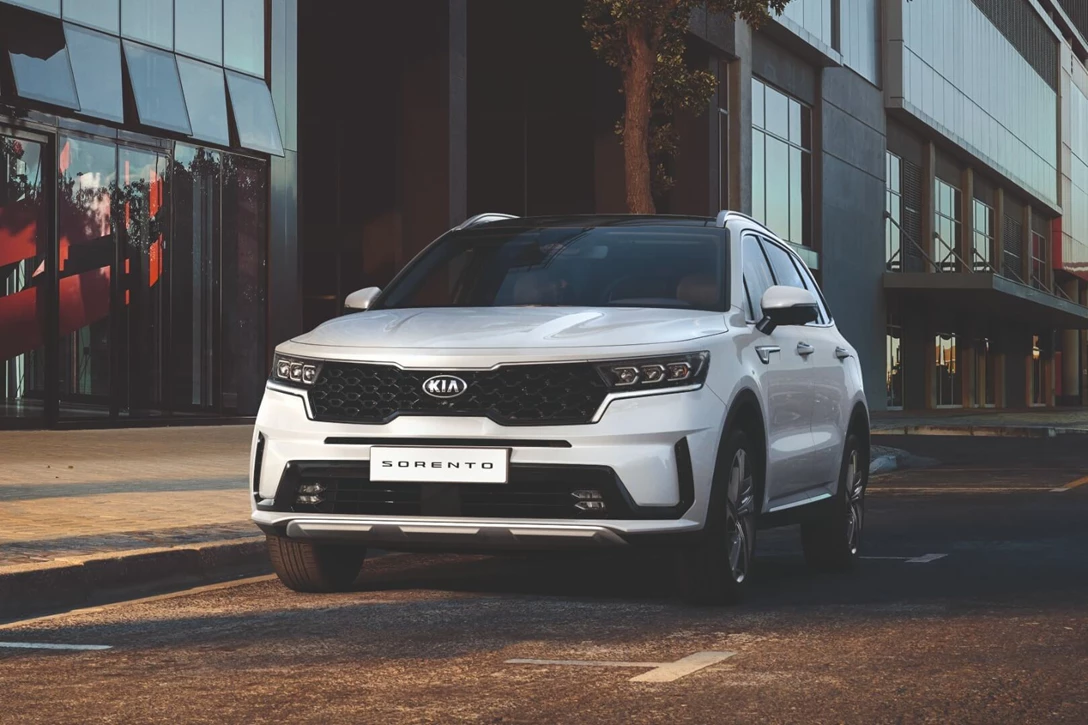 1630182-14072-All-NewKiaSorentoEuropeanSpecification.jpg