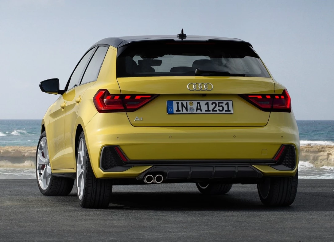 1643101-Audi-A1_Sportback-2021-03.jpg