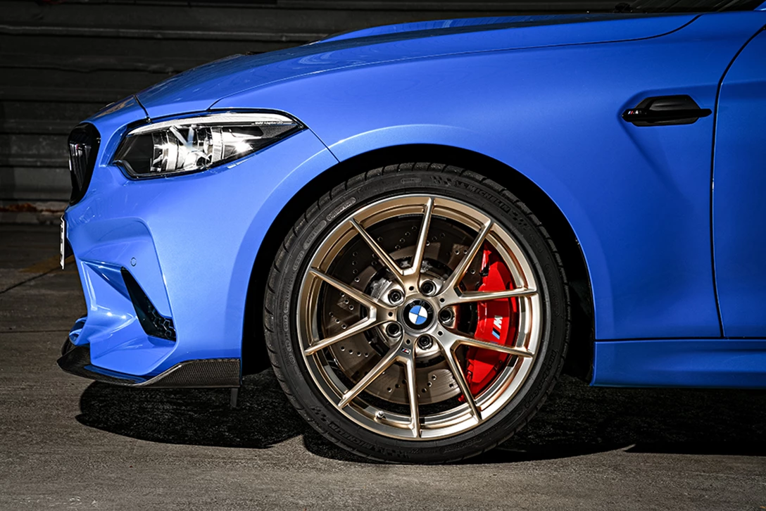 1624766-P90374223_highRes_the-all-new-bmw-m2-c.jpg