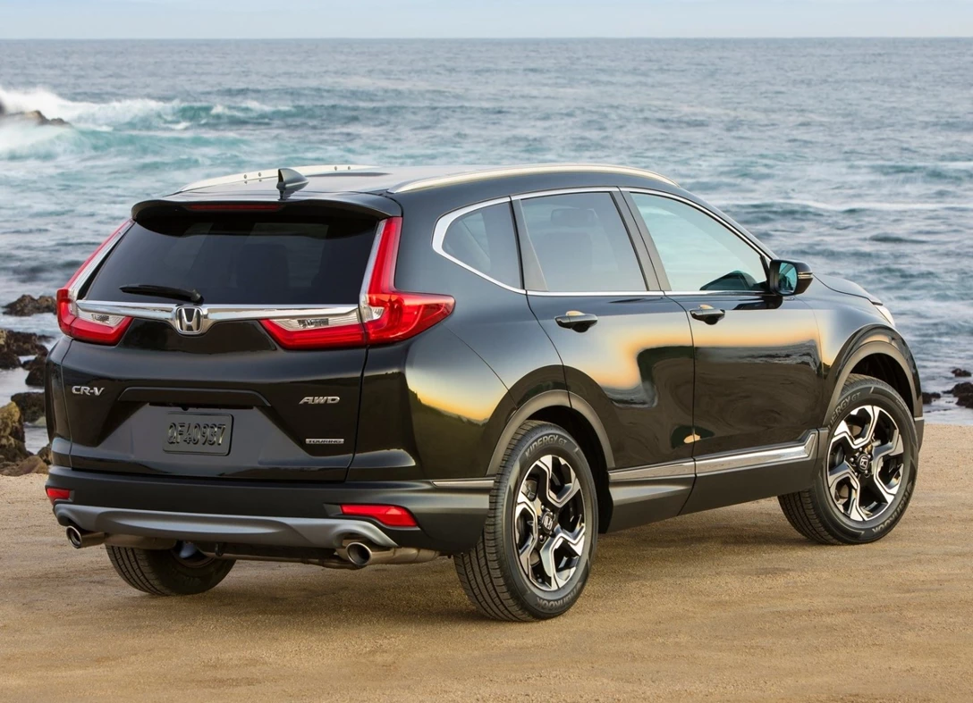 1647732-Honda-CR-V-2017-02.jpg