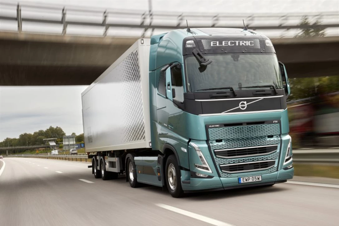 1692931-volvo-electric-truck.jpg