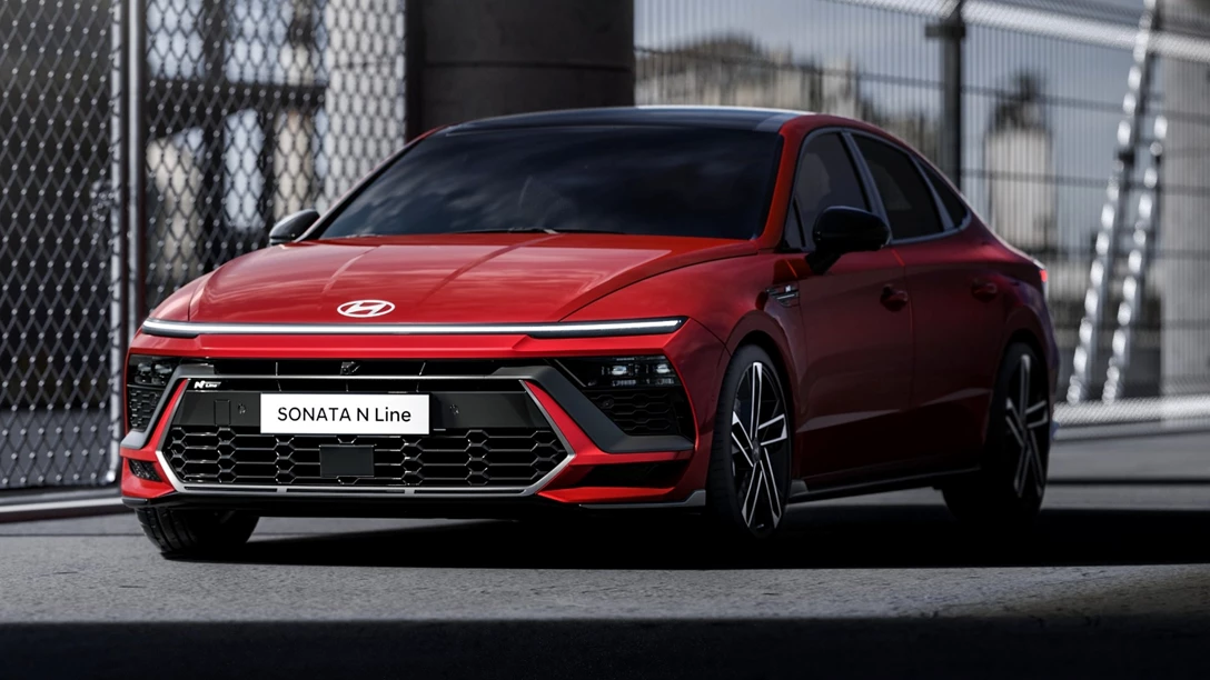 1680377-Large-54177-TheNewSONATASpicesUpMidsizeSedanSegmentwithSportiestDesignEver-min.jpg