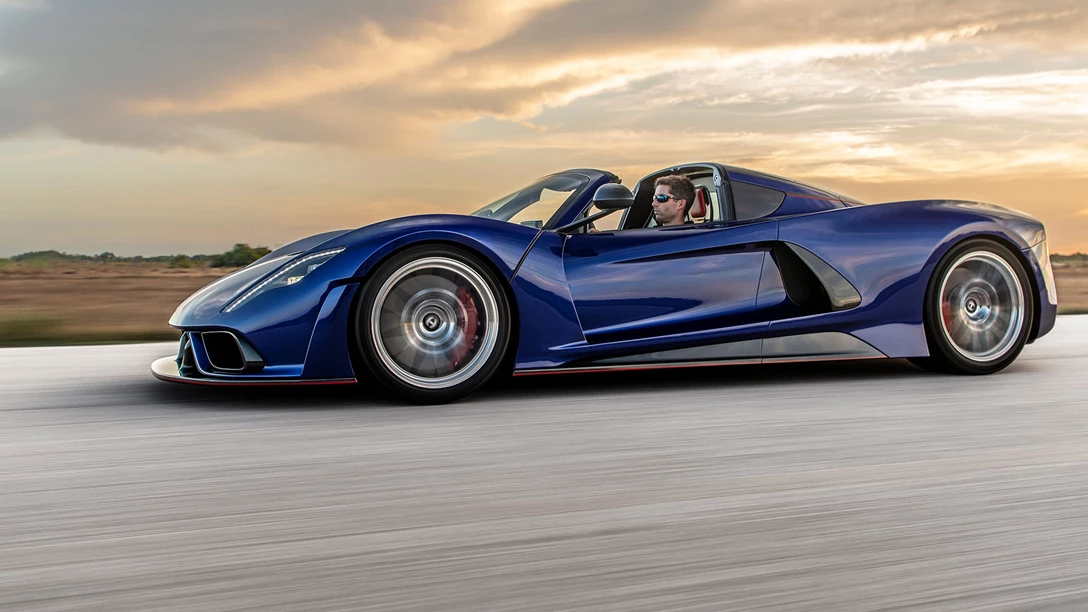 1665467-Hennessey-Venom-F5-Roadster-1.jpg