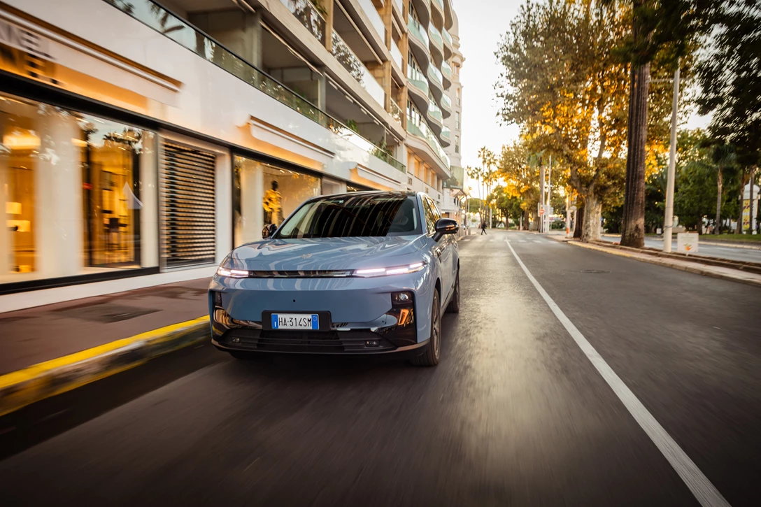 LeapmotorB10Cannes (1).jpg